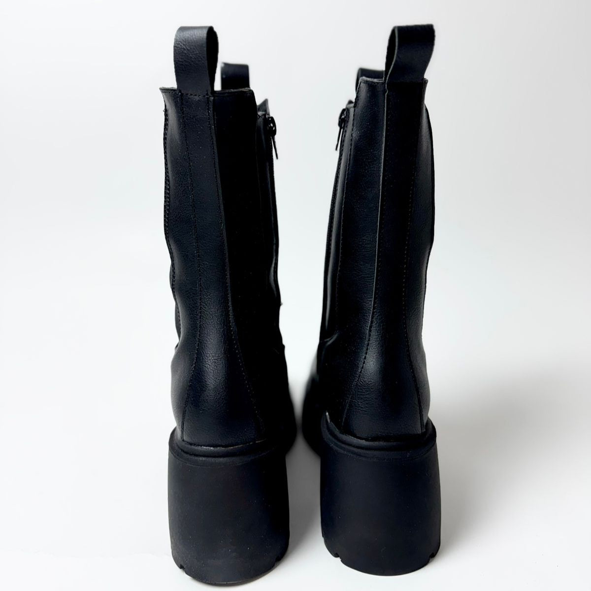 Moscu Black